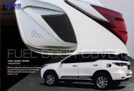 Ốp nắp xăng Fortuner